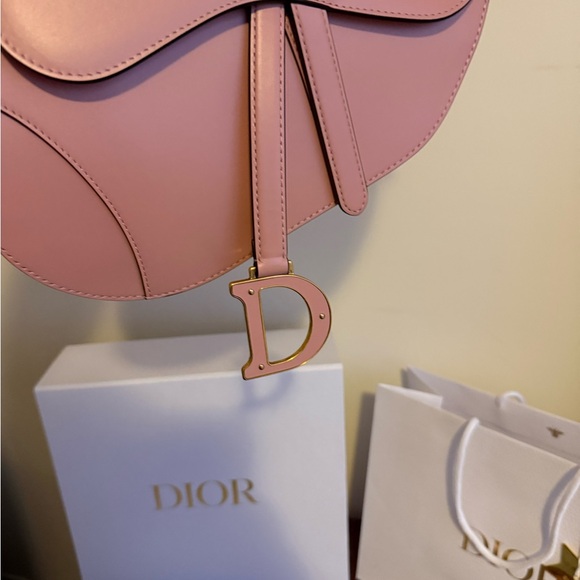 Dior Blush Pink Saddle Bag - Picture 7 of 14